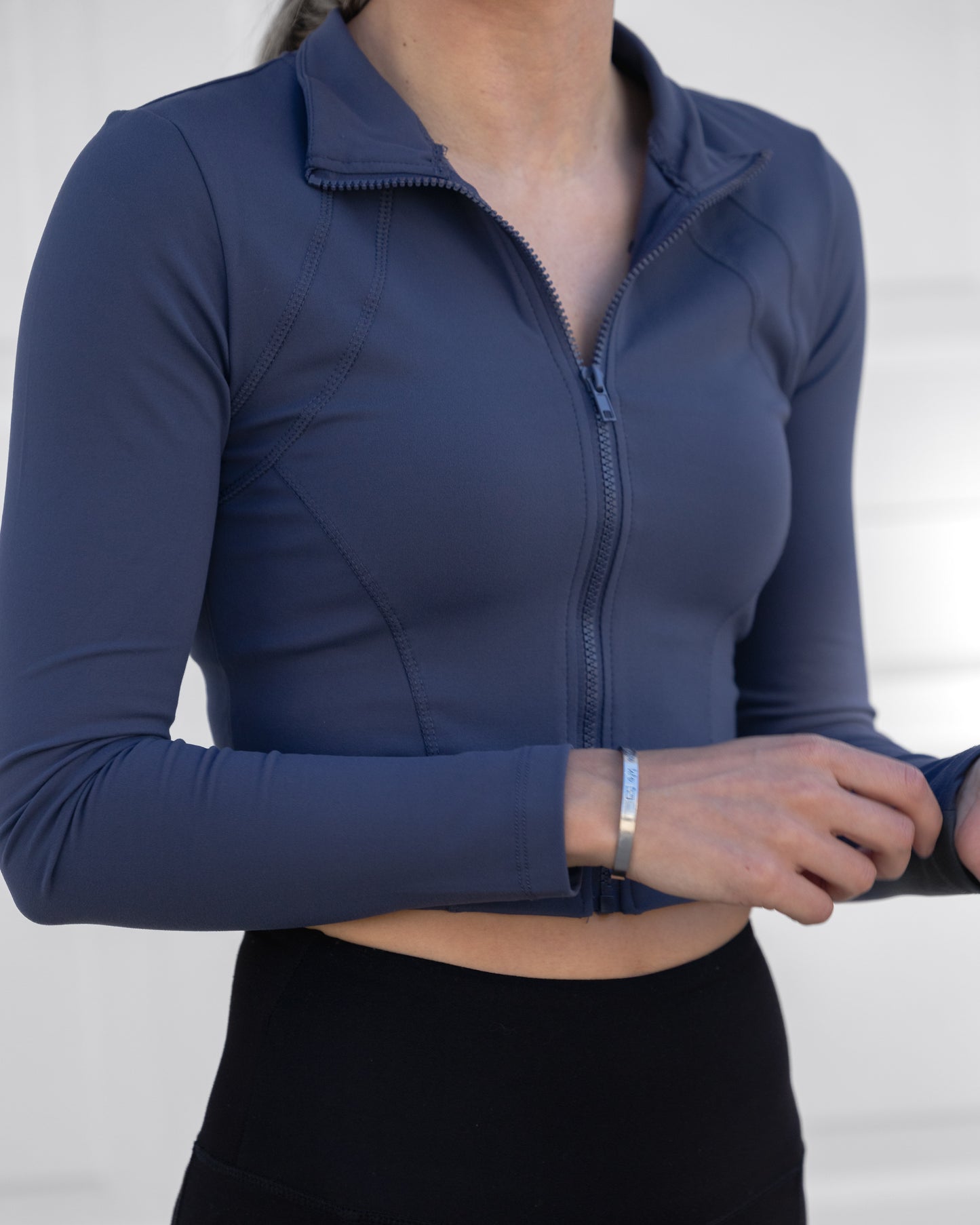 Cropped Zip Workout Jacket